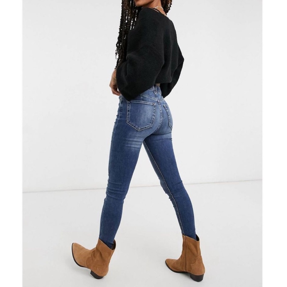 Free People NWT Montana Skinny Slim Leg Jeans in Lake Blue Women’s Size 25